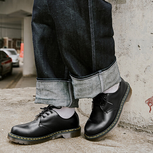 玩累了的孩子 复古英伦风·英伦切尔西短款马丁靴男 泰庆油蜡 A0 黑色 黄线 黄底 38