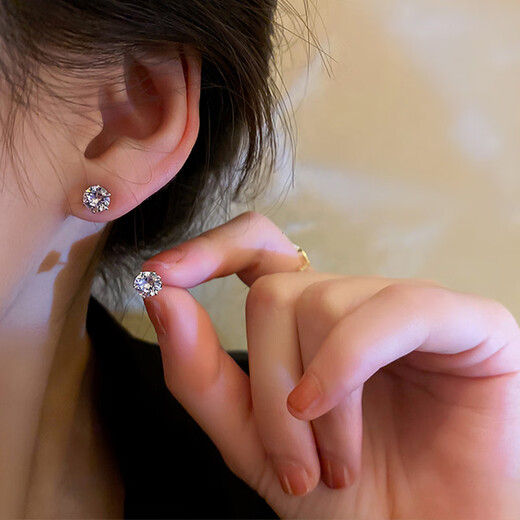 First encounter with explosive zircon earrings, 925 silver-plated imitation diamond earrings for piercing ears, no need to remove them when sleeping, elegant and high-end zircon earrings set of 6