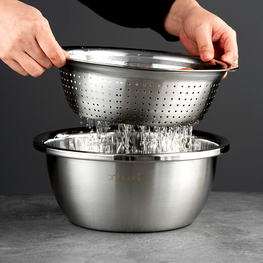 Onlycook304 stainless steel basin sieve set Large thickened drain basket vegetable basin rice sieve and basin 5-piece set