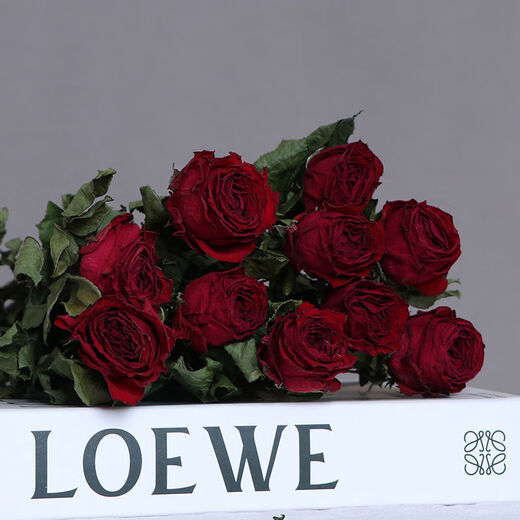 AIMAN Chinese Valentine's Day gift Yunnan multi-head dried rose bouquet rose gift shooting props decoration real flowers 10 pieces of single head treasure and a bouquet with flowers