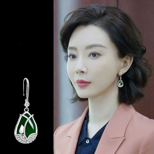 Danbi Earrings for Women New Design Light Luxury Gift Retro Short Earrings Earrings Women's Birthday Gifts for Mom and Girlfriend Tulip White Agate Gold