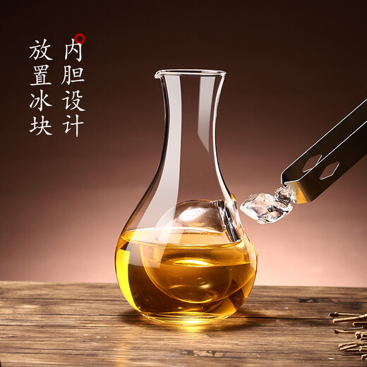 Montrachet Japanese handmade ice wine jug household ice wine container lead-free glass decanter cold wine jug sake jug warm wine dispenser medium ice wine jug (white heart)