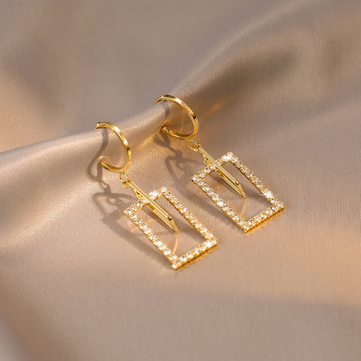 Idel full diamond square earrings, temperament, tassels, super fairy internet celebrity earrings, fashionable earrings for women, gift for girlfriend, square rhinestone earrings E2422