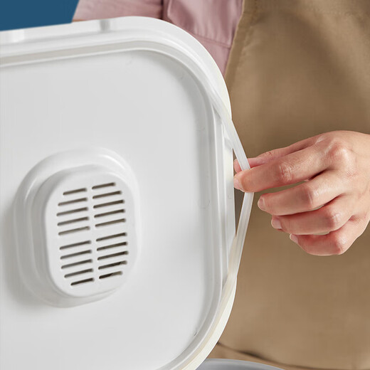 Maxcook rice barrel rice box storage tank rice container household insect-proof and moisture-proof rice tank rice storage box 10Jin Jin equals 0.5kg MCX2661