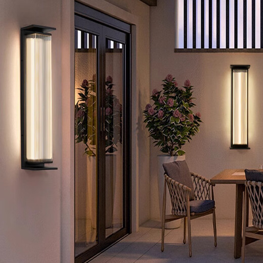 Shangda Outdoor Wall Lamp Waterproof Outdoor Terrace Solar Wall Lamp Exterior Wall Pillar Modern Simple Garden Strip Wall Lamp Default warm light, if you need other light colors, please contact customer service