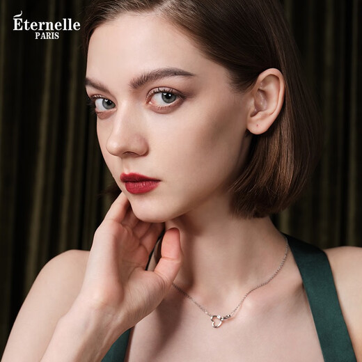 Eternelle France Eternal Eternal Love Light Luxury Necklace Summer New Niche Design Clavicle Chain Women S925 Silver Silver