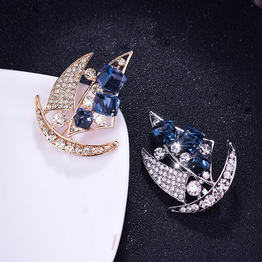 GIEVSZHE brand sailing brooch men's suit European and American corsage women's British style pin buckle Valentine's Day birthday gift square diamond sail brooch silver