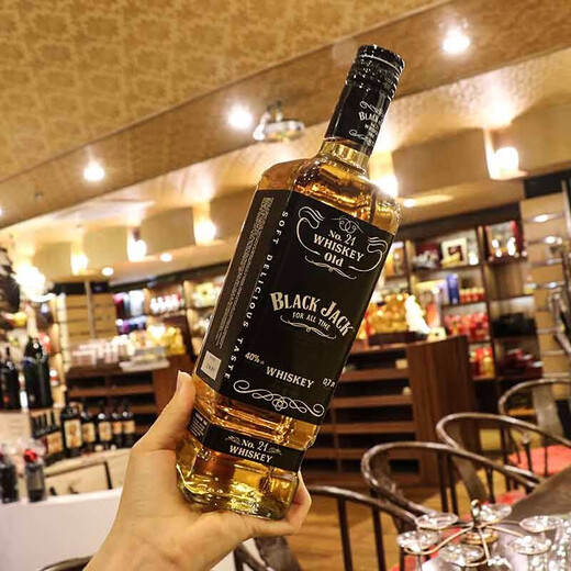 20% off for two pieces Black Jack (BLACK JACK) foreign wine imported from Ukraine original bottle blended whiskey 700ml Black Jack whiskey - single bottle