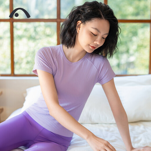 Aixiabu professional yoga wear women's tops sports T-shirts spring and summer one-piece woven short-sleeved quick-drying fitness clothes Pilates training clothes coconut cream/seamless one-piece weaving/tops without breast pads M