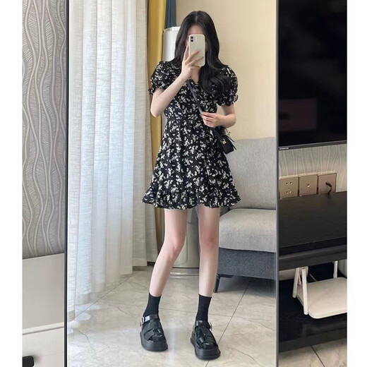 Xihan French floral dress new 2024 summer women's skirt summer black slimming goddess style short skirt black floral dress
