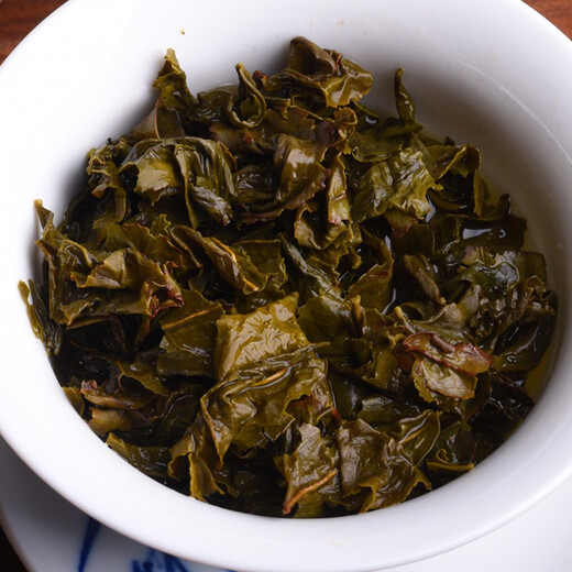 Fujian Tea House special grade Tieguanyin tea traditional craft strong-flavor charcoal-baked oolong tea canned ration tea charcoal-roasted strong-flavored Tieguanyin 250g x 2 cans