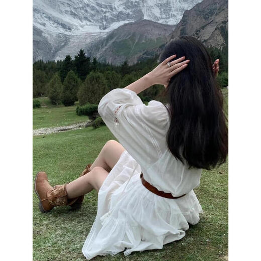 Muni holiday fairy skirt French dress 2025 new ethnic style hollow stitching long-sleeved loose dress with waist holiday fairy skirt white with belt S size recommended 80-105 Jin Jin equals 0.5 kg