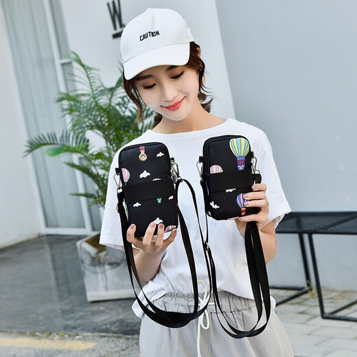 Tuzun (kingtrip) small fresh mini bag running sleeve arm bag mobile phone bag women's crossbody bag Korean style halter neck mobile phone bag portable hand wrist coin purse purple red balloon (large size)