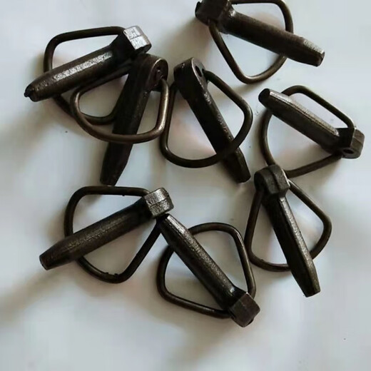 An Junsheng agricultural vehicle spring pin suspension pin tractor latch opening safety insurance pin O-shaped round lock pin clip buckle 1 cast steel black lock