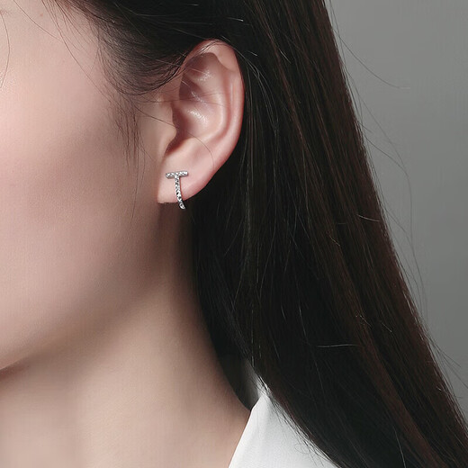 Safir platinum earrings for women, PT950 platinum letter T earrings, simple and stylish pair, about 1.85 grams