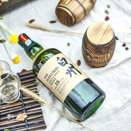 白州（Hakushu）三得利洋酒Suntory单一麦芽威士忌限量版礼盒 白州18年700ML 日本进口洋酒