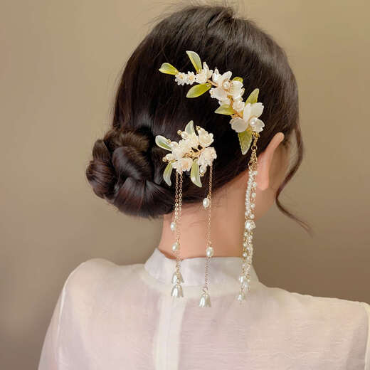 Tianzhuge new Chinese style hairpin high-end step-shaping tassel female lily of the valley flower plate hair ancient style Hanfu hair accessories cheongsam headdress classic 2-piece set