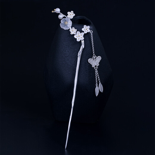 Qianbaolai s925 silver crystal plum blossom hairpin creative antique style beautiful butterfly tassel step shake hairpin crystal plum blossom tassel hairpin 925 pieces