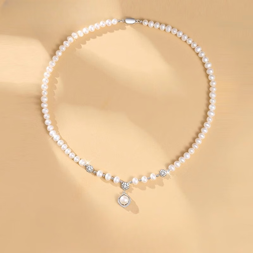 Chi Xing Pearl Necklace Women's 2024 New Light Luxury Niche High-Quality Silver Clavicle Necklace Accessories Angel Heart Pearl Necklace