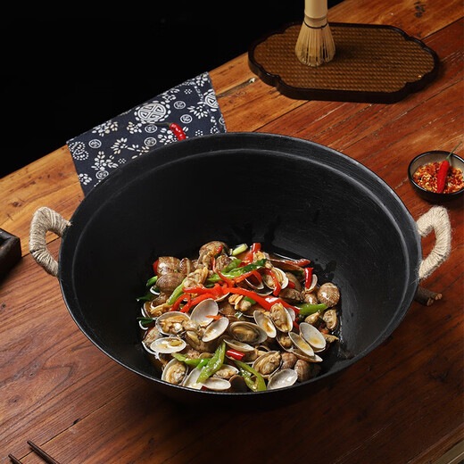 Xia Laoda Zhangqiu cast iron wok ancient method uncoated physical non-stick wok round bottom double ear wok 36