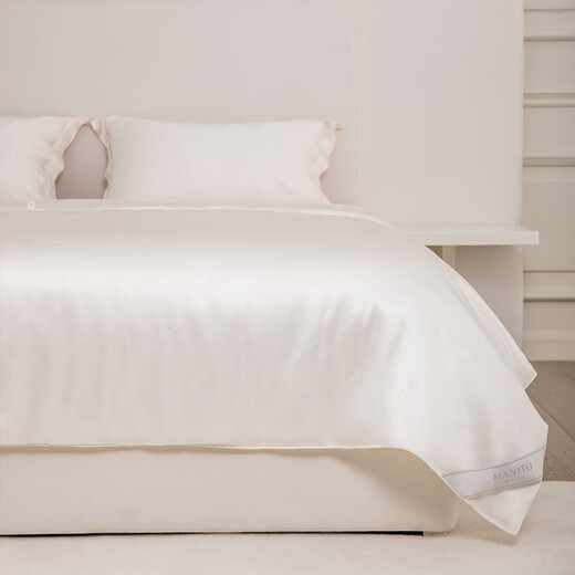 MANITO/Manita Gleam silk quilt, silk cotton all-season quilt, comfortable and close-fitting sleep air-conditioning quilt, quality sleep summer quilt King