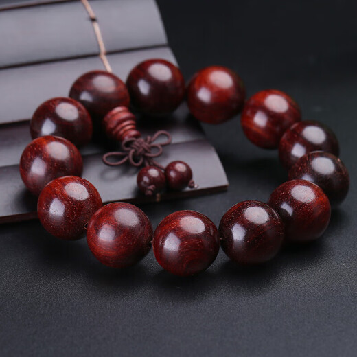 Yueyin Baichuan Chicken Blood Rosewood Bracelet with Grain Wood Decoration Men's and Women's Blood Sandalwood Bracelet About 18mm