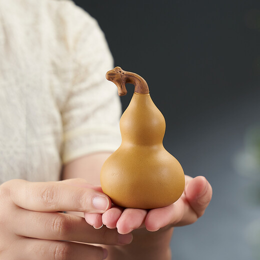 Han and Tang Yixing purple sand gourd tea pet Kung Fu tea set ornaments can raise yellow segment mud tea play creative can raise gourd tea pet