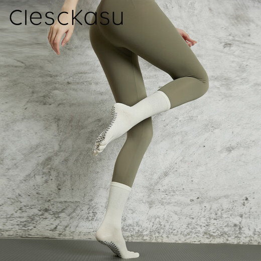 ClescKasu yoga socks women's autumn mid-length sweat-absorbent split toe socks five-finger non-slip socks fitness sports Pilates socks deep space gray one size