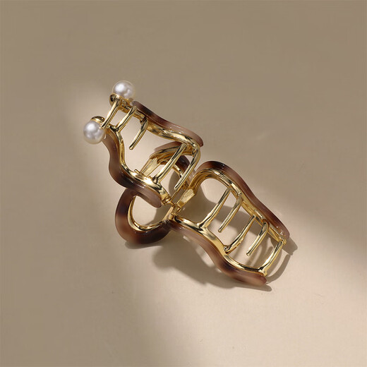 Chimera (CHIMERA) design-inspired hair grab, versatile back-of-the-head hairpin shark clip, metal hair grab hairpin, birthday gift for girls