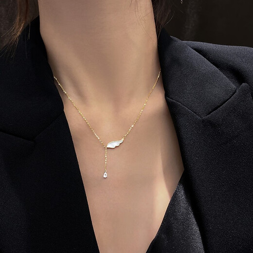 Farcoko Necklace Women's Small Wings Pendant Angel Wings Clavicle Chain New Birthday Gift for Girlfriend and Wife Rose Gold Chain Length 41.5cm+4cm