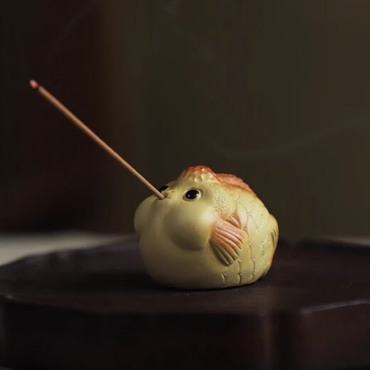 Fuyaji Yixing original mineral purple sand tea pet ornaments can be brewed and played with, bubble fish, small lucky fish tea pet, small size