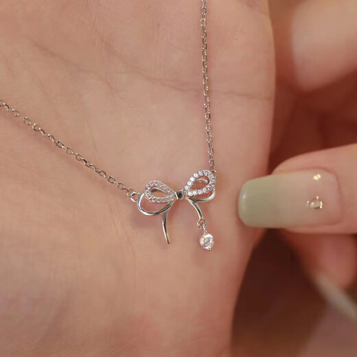 Nilan PT950 platinum necklace for women, double-layer butterfly simple temperament pendant, clavicle chain for girlfriend's birthday, bow necklace, small and fresh