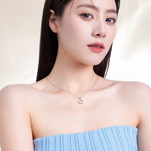 Saturday Fortune PT950 Platinum Romantic Statement Platinum Necklace Female B0612454 Approximately 3.01g 40+5cm