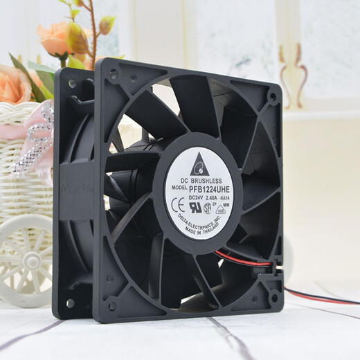 PFB1224UHE 12038 24V 2.40A 12CM 45kw frequency converter Violent wind 2-wire no interface