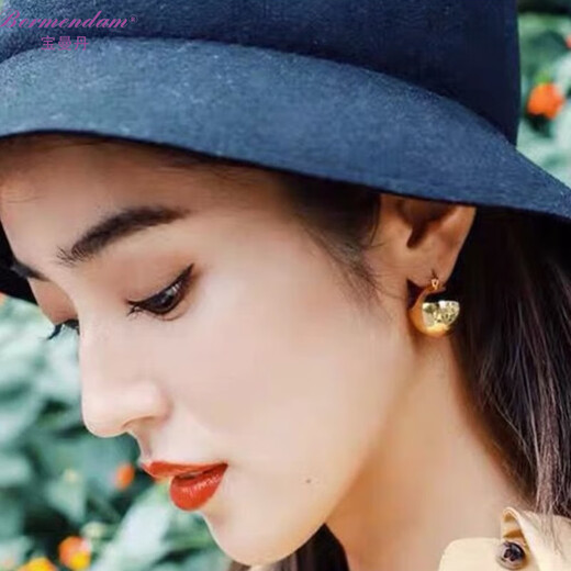 BORMENDAM round ball earrings for women, high-end, light luxury, niche, simple temperament, fashionable metal cold style earrings, French style earrings, golden balls