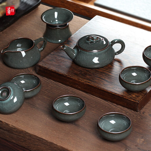 Lingqingfang high-end Kung Fu tea set home office celadon complete set teapot teacup gift box Ge Kiln ice crack iron tire Tibetan blue ten-piece set