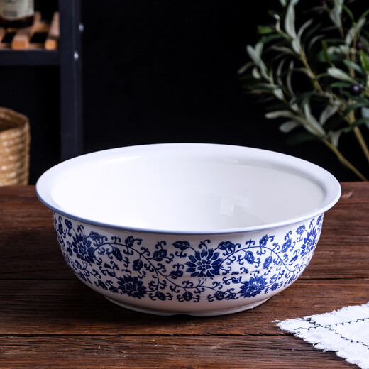 Oiyou and basin blue and white porcelain kneading basin old-fashioned ceramic basin large thickened hair basin household 30 blue and white basin one pack