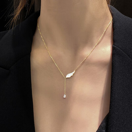 Farcoko Necklace Women's Small Wings Pendant Angel Wings Clavicle Chain New Birthday Gift for Girlfriend and Wife Rose Gold Chain Length 41.5cm+4cm