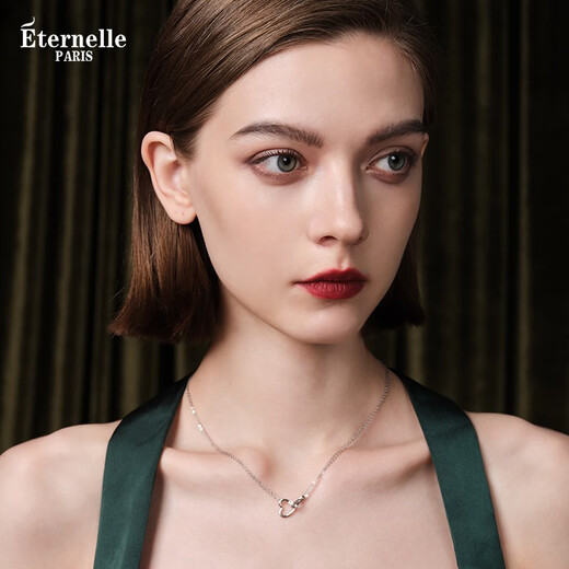 Eternelle France Eternal Eternal Love Light Luxury Necklace Summer New Niche Design Clavicle Chain Women S925 Silver Silver