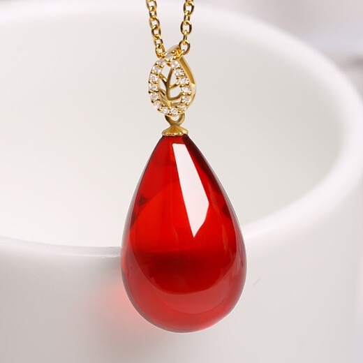 Sizan beeswax pendant, chicken fat yellow clavicle chain jewelry, long sweater chain, amber blood amber women's 925 necklace, type A chicken fat yellow pendant