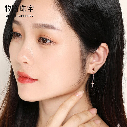 MUDI 18K gold stud earrings for women, gold four-leaf clover shell tassel ear wire, lover gift for girlfriend and wife's birthday, K gold shell, four-leaf clover ear wire, weight about 0.72g