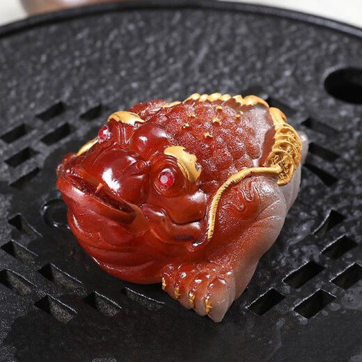 Tea pet ornaments change color to attract wealth, golden toad pet creative coffee table ornaments, tea table, tea tray, tea ceremony, tea art, temperature-sensing tea set accessories, accessories, three-legged tea play, handmade tea worms, golden golden toad