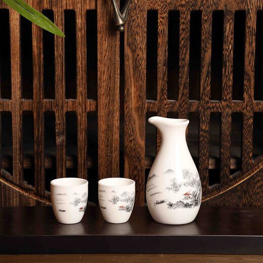 Five-piece wine set, 1 pot, 4 cups, generous Qingshan Green Kettle, heart-shaped cup set, liquor, spirits, wine divider, sake, Qingshan Green Water, 1 pot, 4 cups (with gift box)