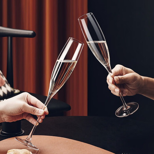 CRISTALGLASS European-style champagne glasses set of 6 creative crystal glass red wine glasses and goblets, a pair of liqueur sparkling wine glasses, crystal glass, beauty style 200ml, 2 pieces