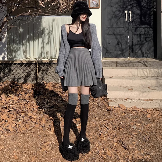 Red makeup Jumei high-waisted knitted pleated skirt autumn knitted skirt autumn winter short skirt pleated skirt spring autumn a-line skirt spring skirt gray pleated skirt one size one size