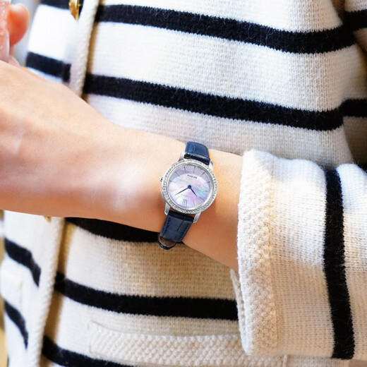 CITIZEN watch women's Japanese and Korean watch light kinetic energy mother-of-pearl dial belt business fashion Christmas gift EX1480-15D