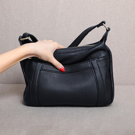 Tushky Marke 2025 Frühlingstasche für Damen, neue trendige Mode, echtes Leder, großes Fassungsvermögen, Umhängetasche für Damen, einfache Umhängetasche, Schwarz, 26 x 16,5 x 7,5 cm