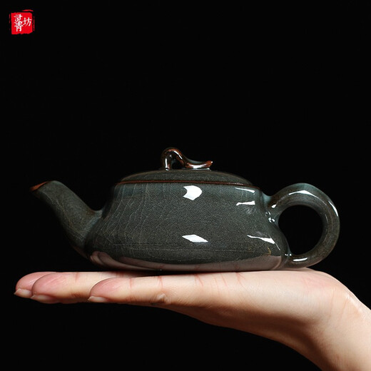 Lingqingfang high-end Kung Fu tea set home office celadon complete set teapot teacup gift box Ge Kiln ice crack iron tire Tibetan blue ten-piece set