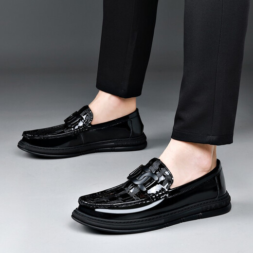 KEDUN Spring and Summer Peas Shoes Men's Genuine Leather Soft Sole Lazy Slip-on Men's Business Casual Leather Shoes Glossy Height-increasing Men's Shoes Black (Flat Heel) 42