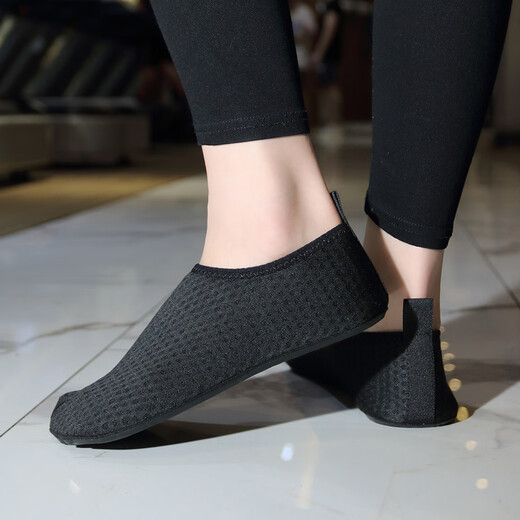 Ruizhilang split-toe shoes, thong-toe two-finger shoes, non-slip large size indoor fitness shoes, skipping rope, Pilates, big toe valgus shoes, giant D05 black 40-41